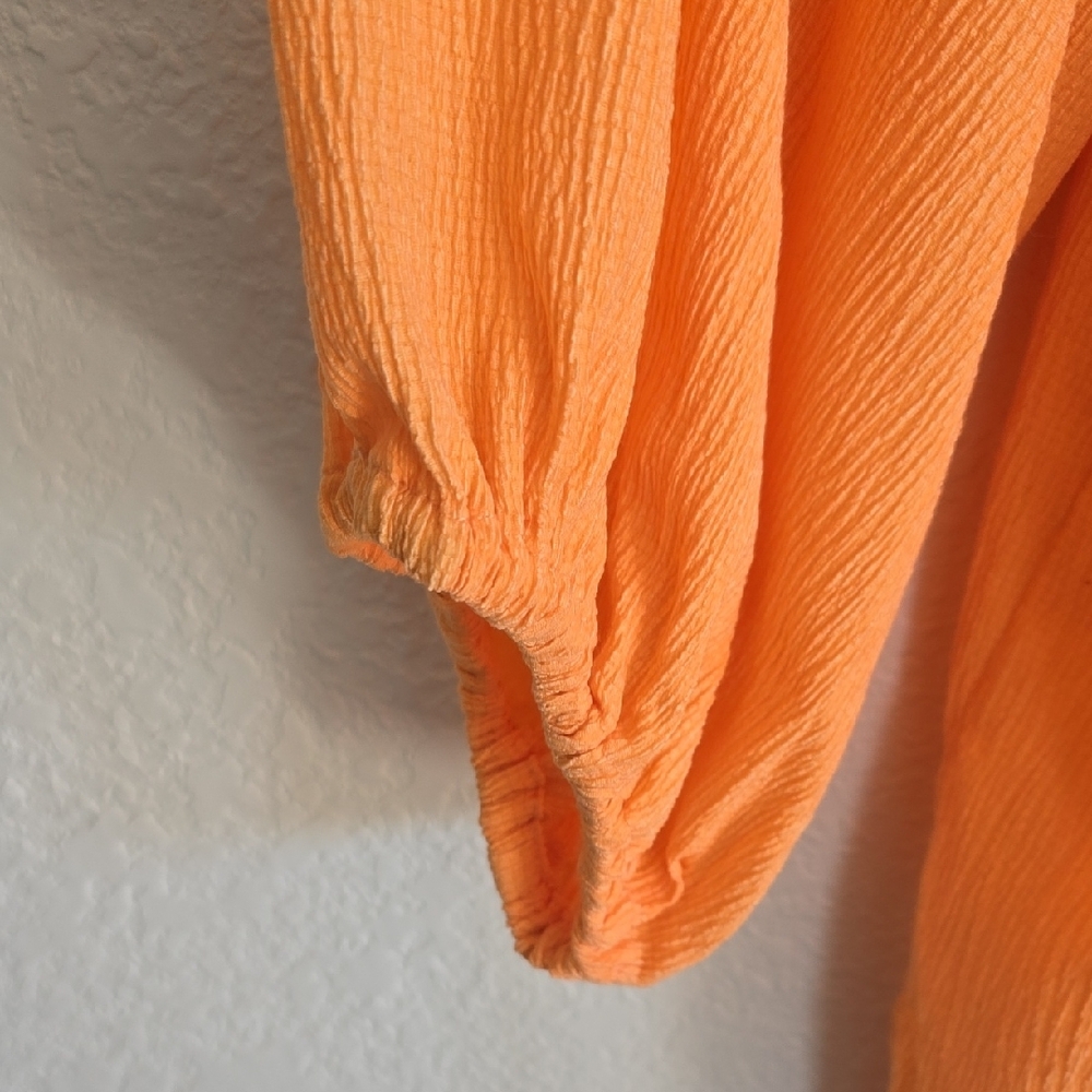 Vince Camuto Bright Orange Textured Balloon-Sleeve Blouse - Picture 4 of 4